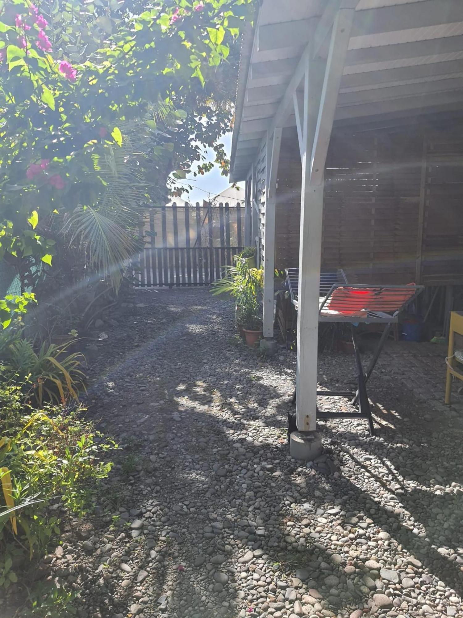 Appartement Cosy Au Carbet Avec Balcon Et Vue Sur Mer 70 M² Le Carbet Exteriér fotografie