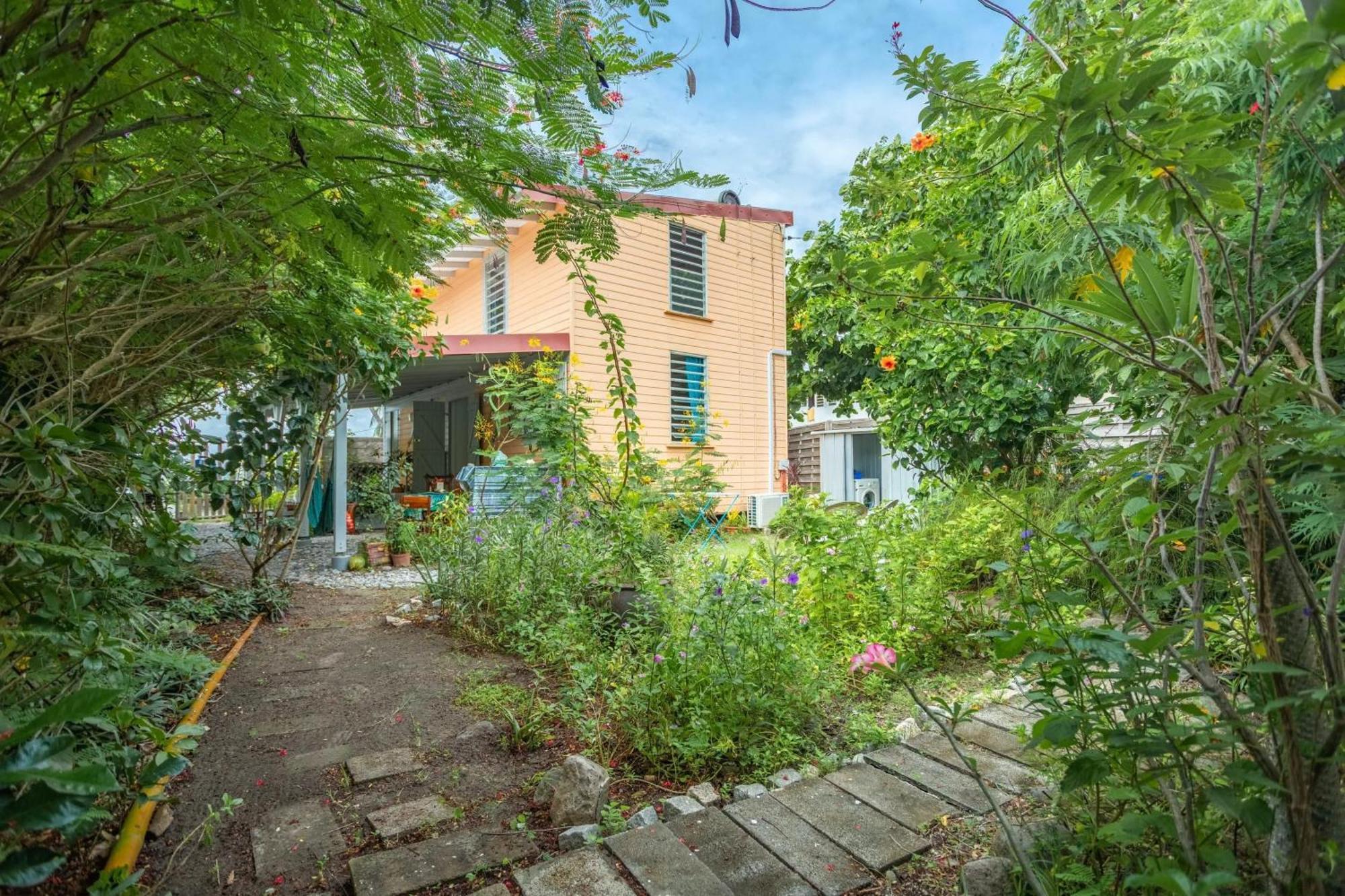 Appartement Cosy Au Carbet Avec Balcon Et Vue Sur Mer 70 M² Le Carbet Exteriér fotografie